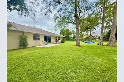 228 Park Road N, Royal Palm Beach, FL 33411 - Photo 4