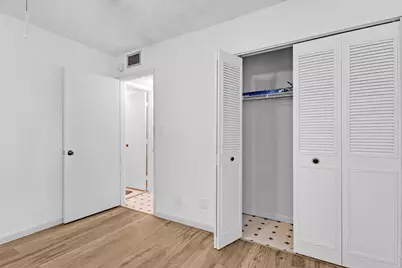 2209 S Cypress Bend Drive #507, Pompano Beach, FL 33069 - Photo 14