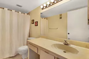 2209 S Cypress Bend Dr, Pompano Beach, FL 33069 - Photo 24