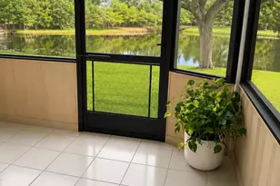 404 Harbour Pointe Way, Greenacres, FL 33413 - Photo 10