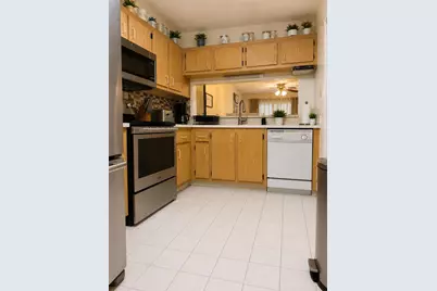 404 Harbour Pointe Way, Greenacres, FL 33413 - Photo 4