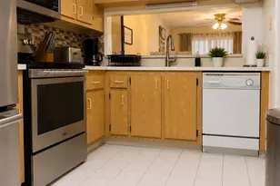 404 Harbour Pointe Way, Greenacres, FL 33413 - Photo 4