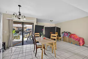 110 Sherwood Cir, Jupiter, FL 33458 - Photo 10
