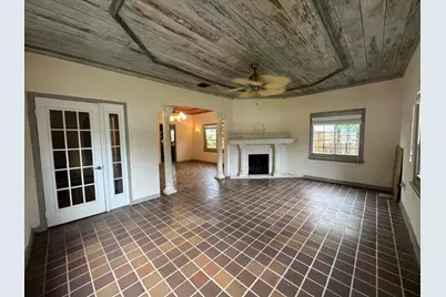 735 Colonial Road, West Palm Beach, FL 33405 - Photo 10