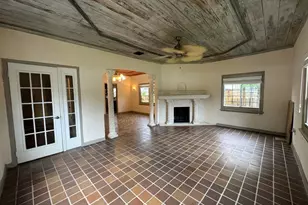 735 Colonial Rd, West Palm Beach, FL 33405 - Photo 10
