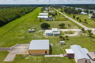 19695 NW 80th Dr, Okeechobee, FL 34972 - Photo 10