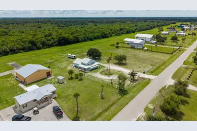 19695 NW 80th Drive, Okeechobee, FL 34972 - Photo 10