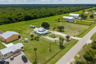 19695 NW 80th Dr, Okeechobee, FL 34972 - Photo 10