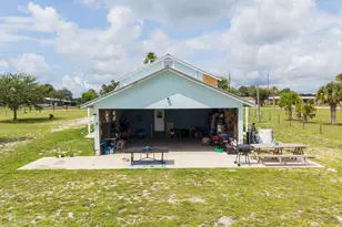 19695 NW 80th Dr, Okeechobee, FL 34972 - Photo 16
