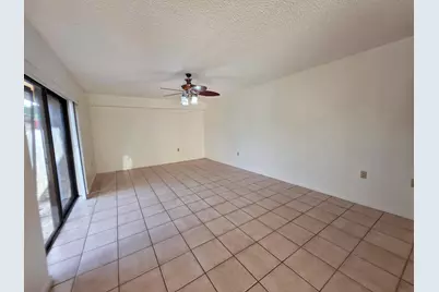 832 Blue Ridge Circle, West Palm Beach, FL 33409 - Photo 2