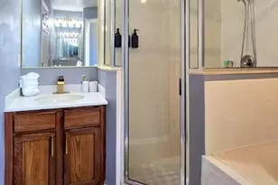 302 NE Greenbrier Ave, Port Saint Lucie, FL 34983 - Photo 24
