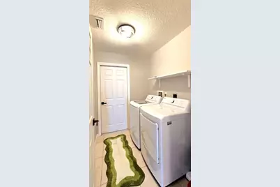 302 NE Greenbrier Avenue, Port Saint Lucie, FL 34983 - Photo 42