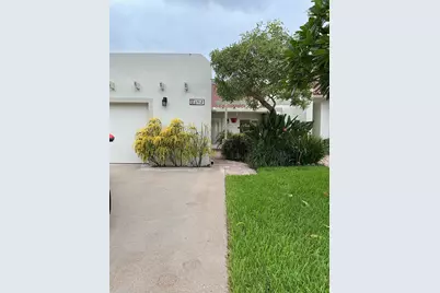 6912 Barbarossa Street, Boca Raton, FL 33433 - Photo 2