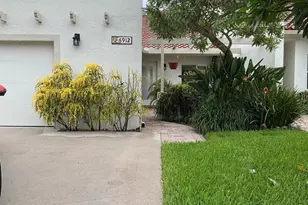 6912 Barbarossa St, Boca Raton, FL 33433 - Photo 2