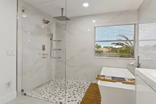 10848 Tamoron Ln, Boca Raton, FL 33498 - Photo 22