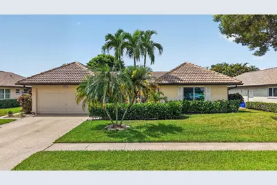 10300 Greentrail Drive N, Boynton Beach, FL 33436 - Photo 42