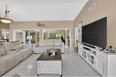 10300 Greentrail Drive N, Boynton Beach, FL 33436 - Photo 12