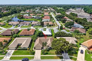 10300 Greentrail Dr N, Boynton Beach, FL 33436 - Photo 38
