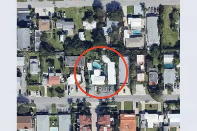 1945 NE 4th Street #Main, Deerfield Beach, FL 33441 - Photo 14
