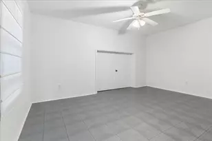 1820 Waterford Dr, Vero Beach, FL 32966 - Photo 10