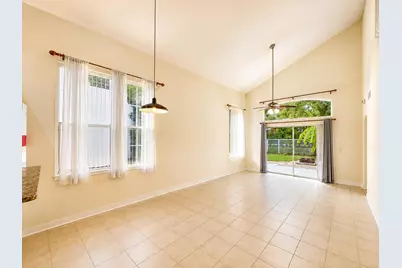 6711 Green Island Circle, Lake Worth, FL 33463 - Photo 4