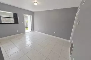 421 NW 7th Terrace, Fort Lauderdale, FL 33311 - Photo 4