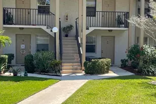 3031 SE Aster Ln, Stuart, FL 34994 - Photo 2
