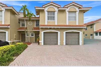 5477 NW 90th Terrace, Sunrise, FL 33351 - Photo 1