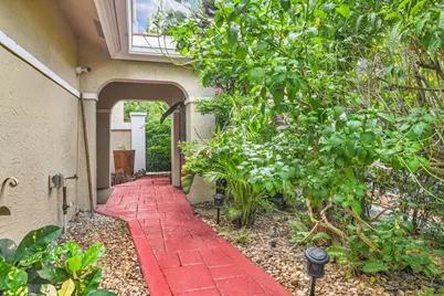 753 Villa Portofino Circle, Deerfield Beach, FL 33442 - Photo 52