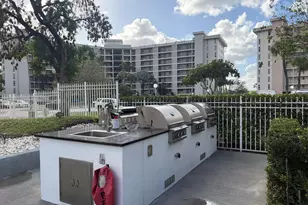 3001 S Course Dr, Pompano Beach, FL 33069 - Photo 18