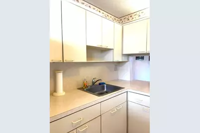2566 S Garden Drive S #202, Lake Worth, FL 33461 - Photo 6