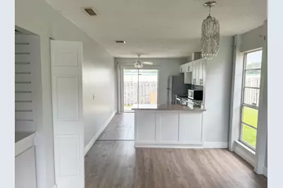 4852 Orleans Court #D, West Palm Beach, FL 33415 - Photo 8