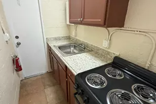 620 20th St, West Palm Beach, FL 33407 - Photo 12