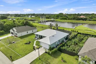 408 SW Aster Rd, Port Saint Lucie, FL 34953 - Photo 36