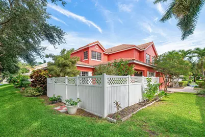 5548 Boynton Gardens Drive, Boynton Beach, FL 33437 - Photo 2
