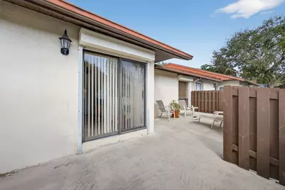 4934 Sable Pine Circle #B, West Palm Beach, FL 33417 - Photo 2