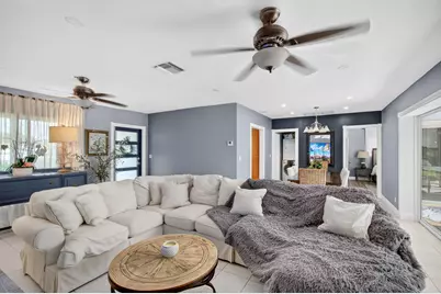 254 NW 6th Avenue, Boca Raton, FL 33432 - Photo 8