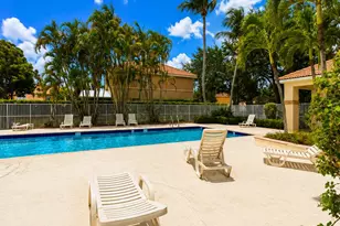 276 River Bluff Ln, Royal Palm Beach, FL 33411 - Photo 38