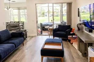 276 River Bluff Ln, Royal Palm Beach, FL 33411 - Photo 4