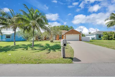 5075 NW Egret Avenue, Port Saint Lucie, FL 34983 - Photo 4