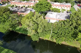 58 Ann Lee Ln, Tamarac, FL 33319 - Photo 32