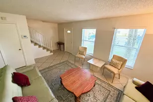 58 Ann Lee Ln, Tamarac, FL 33319 - Photo 8