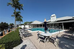 140 Cypress Club Dr, Pompano Beach, FL 33060 - Photo 34
