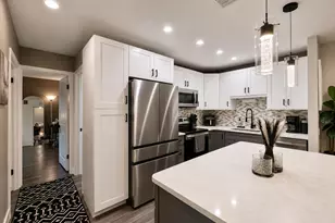140 Cypress Club Dr, Pompano Beach, FL 33060 - Photo 10