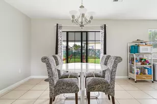 333 Elizabeth Rd, Lake Worth, FL 33461 - Photo 6