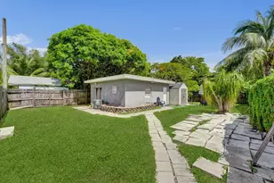 2815 Adams St, Hollywood, FL 33020 - Photo 8
