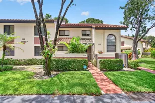 10247 N Circle Lake Dr, Boynton Beach, FL 33437 - Photo 1