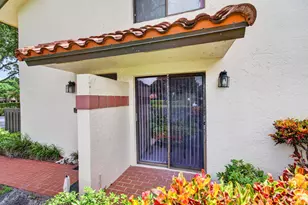 10247 N Circle Lake Dr, Boynton Beach, FL 33437 - Photo 46