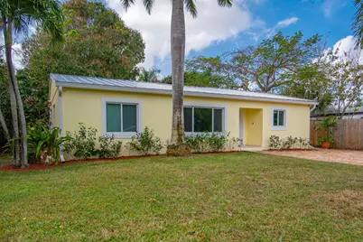 364 Orange Way, West Palm Beach, FL 33405 - Photo 1