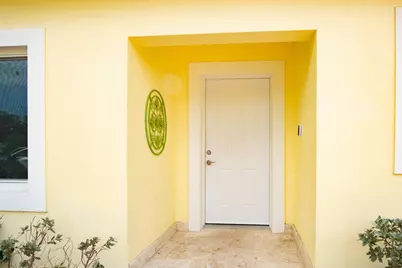 364 Orange Way, West Palm Beach, FL 33405 - Photo 4